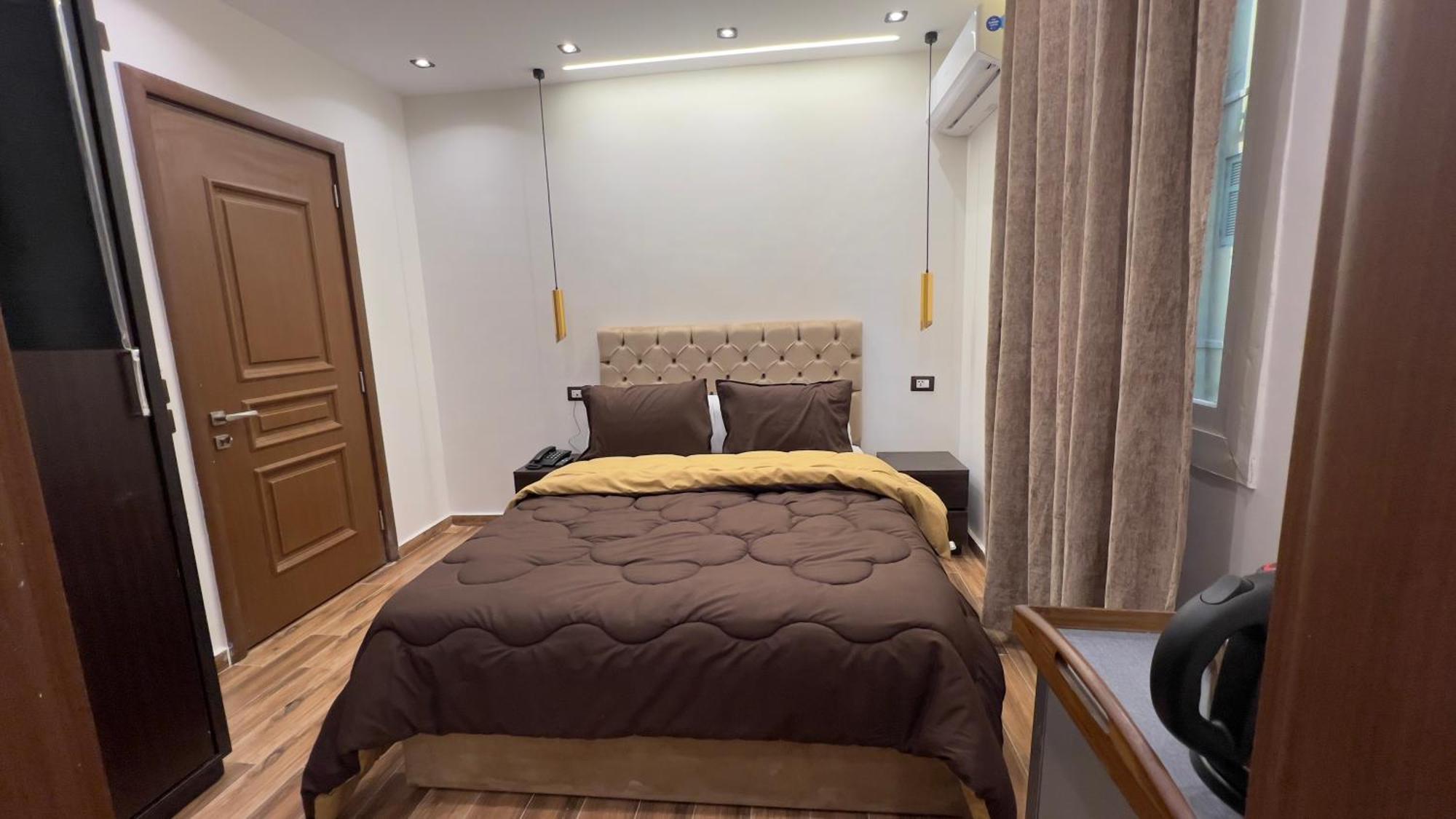 New White Pyramids Inn Ghatati エクステリア 写真